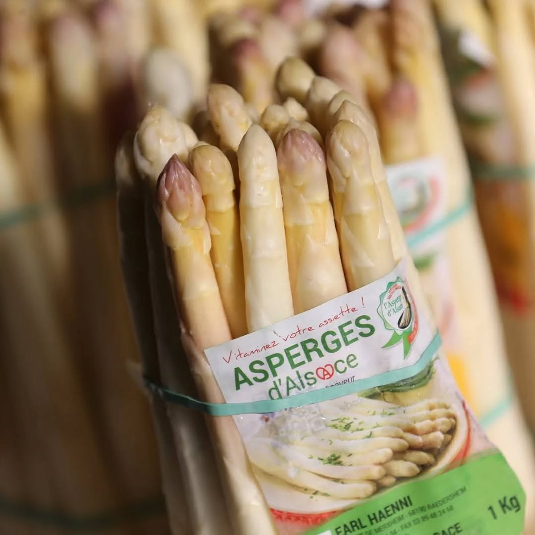 Produits frais saisonniers — asperges Alsace