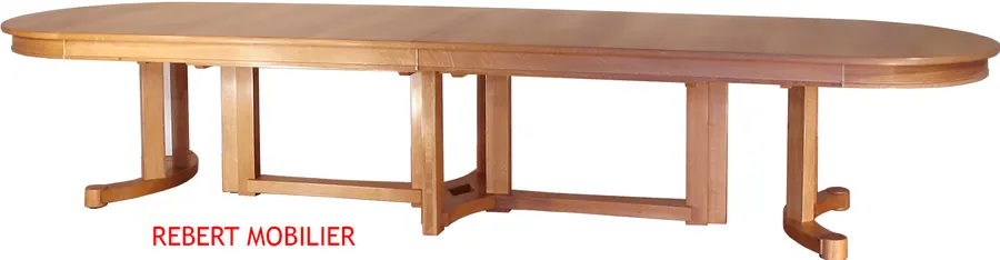 Quatre mètres fermée, onze ouverte. Table de conseil 400 × 110 cm en chêne, quatorze allonges de 50 cm, sans ajout de pied et sans perte de stabil