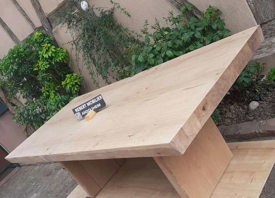 Les Oxygènes, table extensible sur mesure